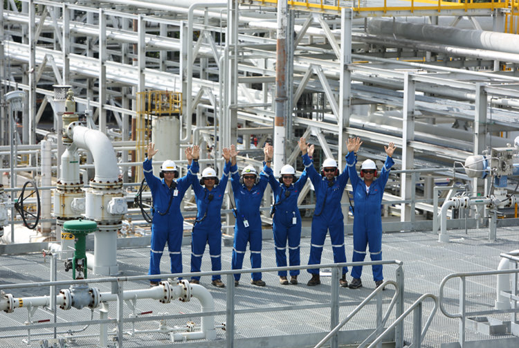 02.Equion